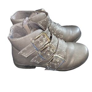 Gray toddler ankle boots with studded buckles and zipper inside. 12